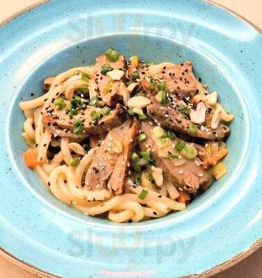 Shameku Ramen & Kare Raisu Kuchnia Japońska