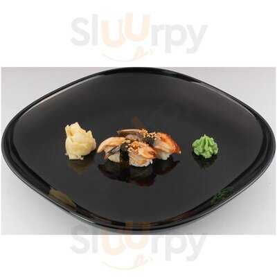 Maneki Sushi Express