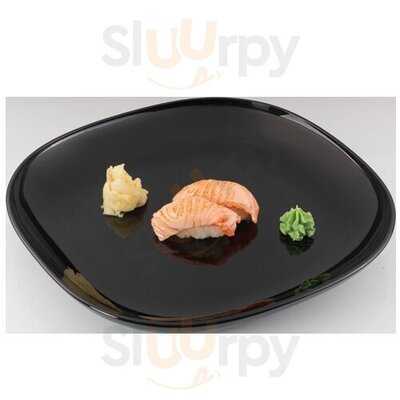 Maneki Sushi Express