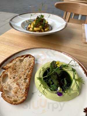 Wege Umami Bistro & Sklep