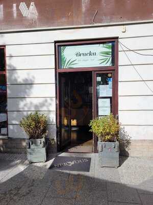 Bracka Art Vegan Bar