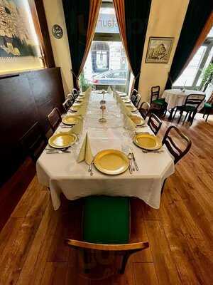 Zyner's Restauant By Anatewka