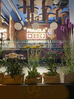 Fragola - Świeże Owoce W Czekoladzie