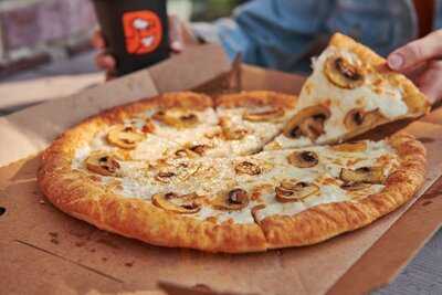 Dodo Pizza Rondo Wiatraczna