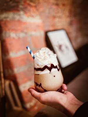 Pub Pod Trzema Miotłami