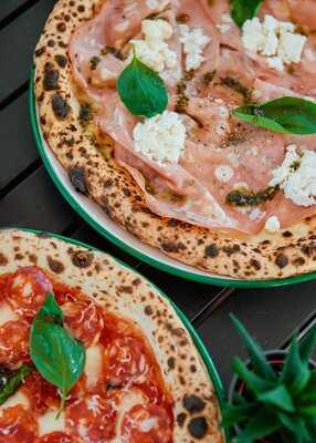 Pizzeria Czerwony Stefan