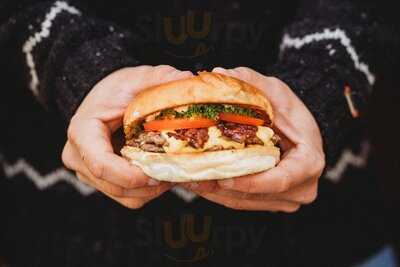 Krakow's Yellow Submarine Smash Burger & Shake