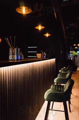 Dymno Lounge Bar