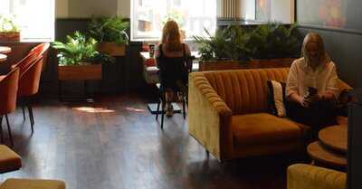 Photo 4