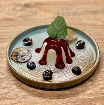 Nitka Pasta - Wine & Chill