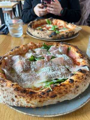 Lekko&strawnie Pizza Napoletana