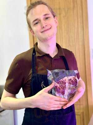 Pimiento Shop And Bistro