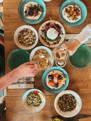 Zachodni Brzeg Hala Koszyki