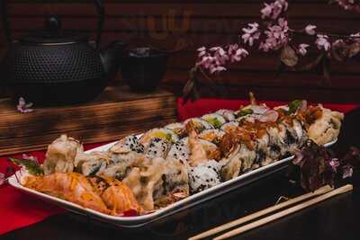 Octopus Food Delivery. Pizza Sushi Pasta