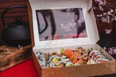 Octopus Food Delivery. Pizza Sushi Pasta