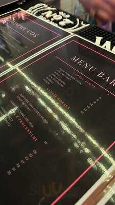 Niewinność Wine Bar