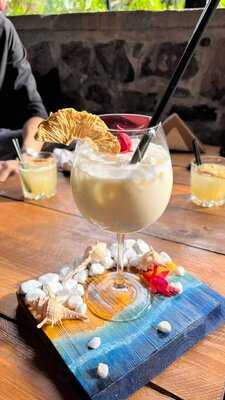 The Garden Lounge Bar & Terrace