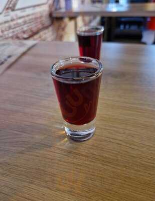 Ministerstwo Śledzia I Wódki (rynek)