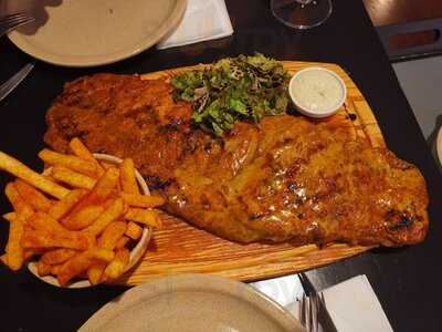 Pplace® - Restaurant & Cocktail Bar