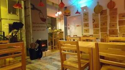 Tábuas, Copos & Outras Cenas