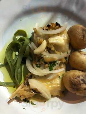 Garfo Torto O Restaurante-bar