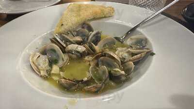 Garfo Torto O Restaurante-bar