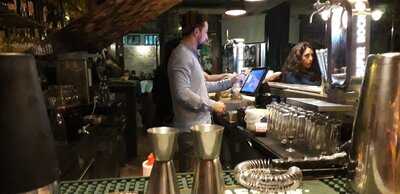 Rua- Tapas & Music Bar