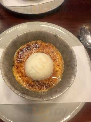 Dom Queijo Cheese House