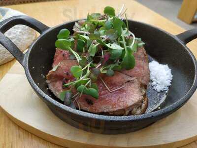 Mood Restaurant & Sushi Bar