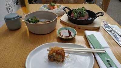 Mood Restaurant & Sushi Bar