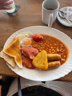 Marco's Bar & Bistro