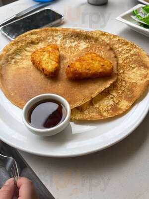 Marco's Bar & Bistro