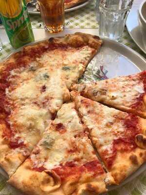 Ristorante Pizzeria Volare