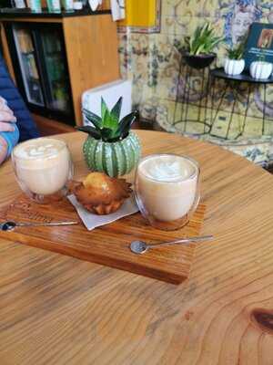 C’alma Specialty Coffee Room