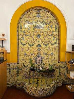 C’alma Specialty Coffee Room