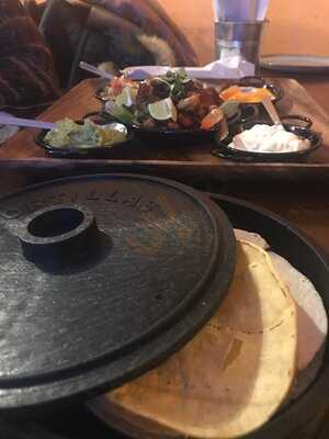 Food Trip By Sentido Do Mar