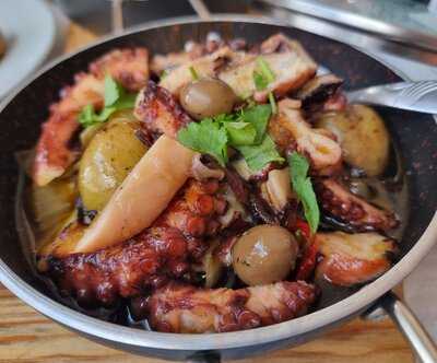 Tasca Da Fonte Boa Dos Nabos