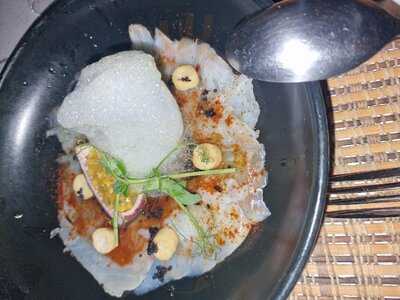 Guia Beach, Food & Drinks