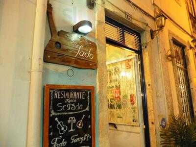 Sr. Fado De Alfama
