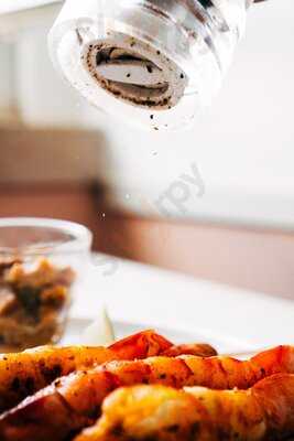 Pearl Oyster And Wine Bar