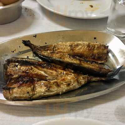 Peixe Assado Moinhos Do Grelha