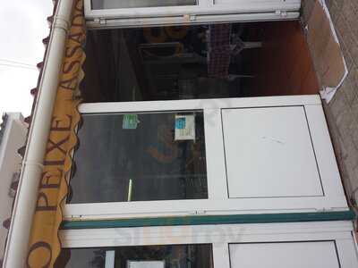 Peixe Assado Moinhos Do Grelha