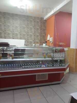 Estoi Kebab & Curry House