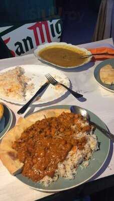 Estoi Kebab & Curry House