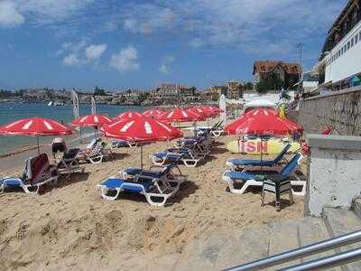 John David's Snack Bar