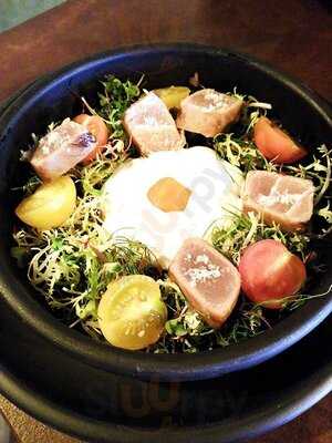 Wine Pier - Wine Bar & Tapas