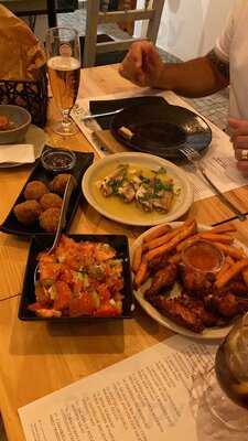 Avô Casimiro Petiscos