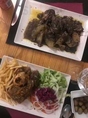 Restaurante Típico Gruta Das Figuras