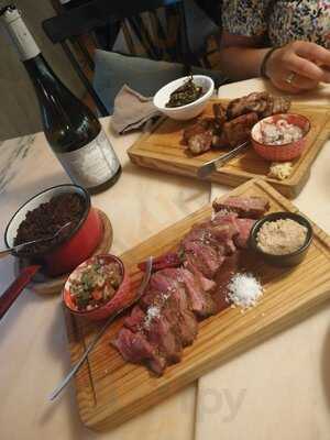 Casa Aberta Open Bar & Food House