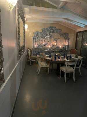 Estórias Na Casa Da Comida